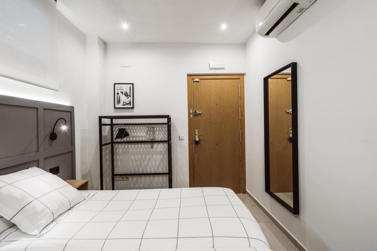 Exclusive Rooms In The Heart Of The City Мадрид Екстериор снимка